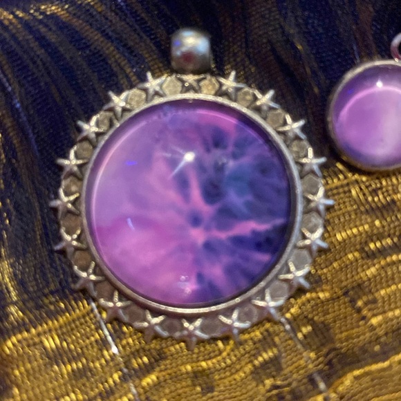 Handmade Jewelry Pendant & Earrings Set Featuring Alcohol Ink Art Under Glass - Picture 3 of 4